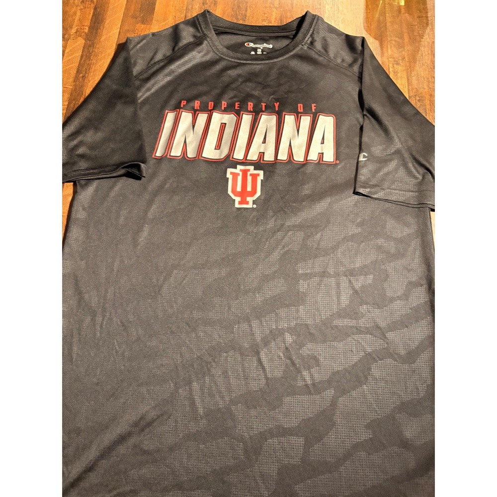 Champion Indiana Hoosiers Mens Medium T-Shirt Black Camo Property Of IU Graphic